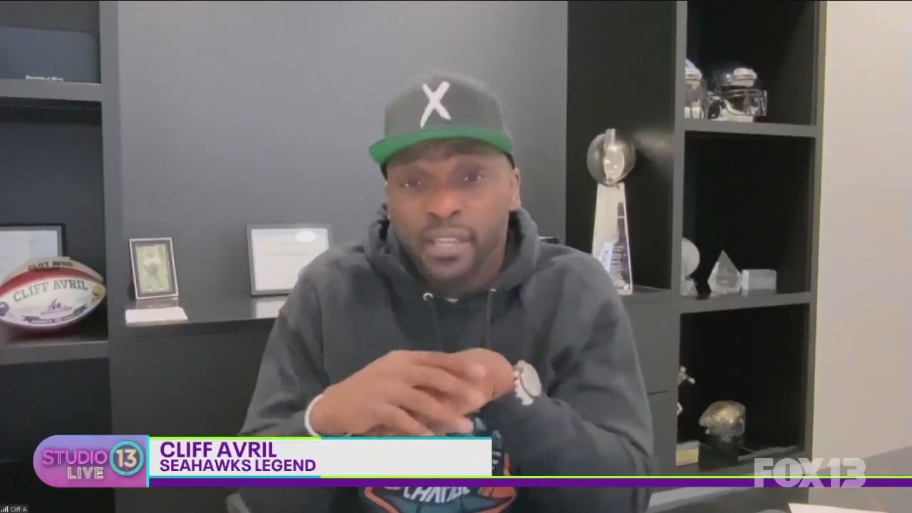 Seahawks legend Cliff Avril