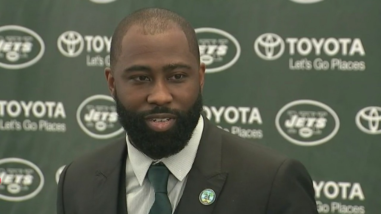 Darrelle Revis retires as a Jet