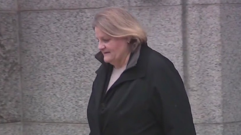 How does federal court work?