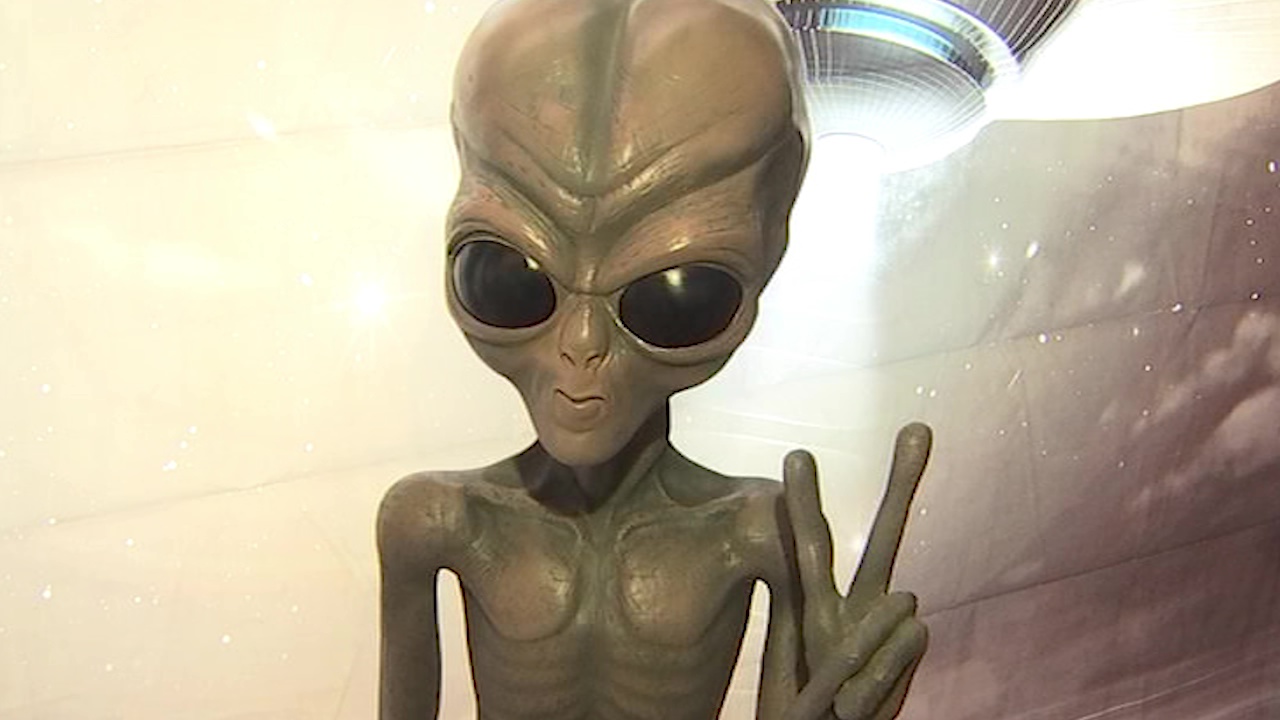 People gather for UFO conference in Phoenix