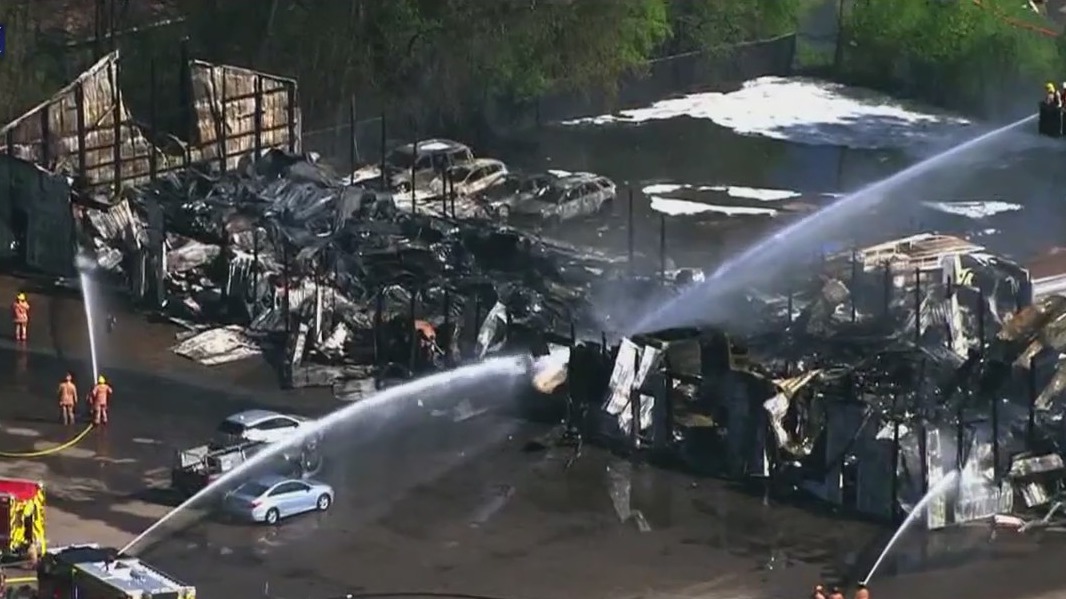 Large Newport fire destroys building