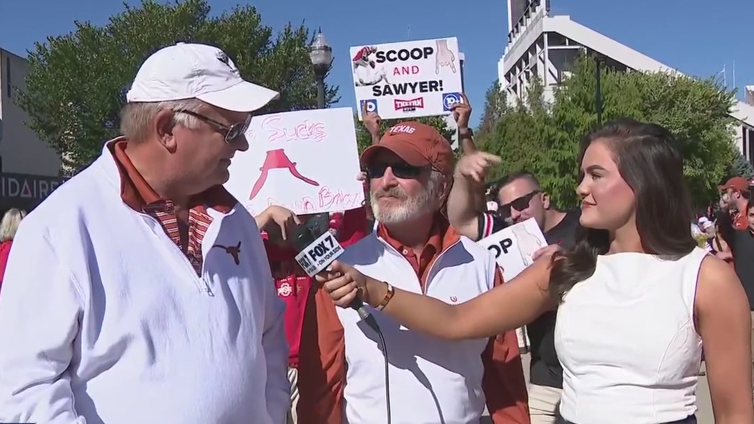 Texas vs Ohio State: Longhorn alumni travel for away game