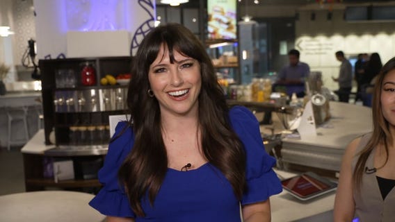 Trying Adaptogenic Drinks at Club Seltzer in Bellevue, Washington!