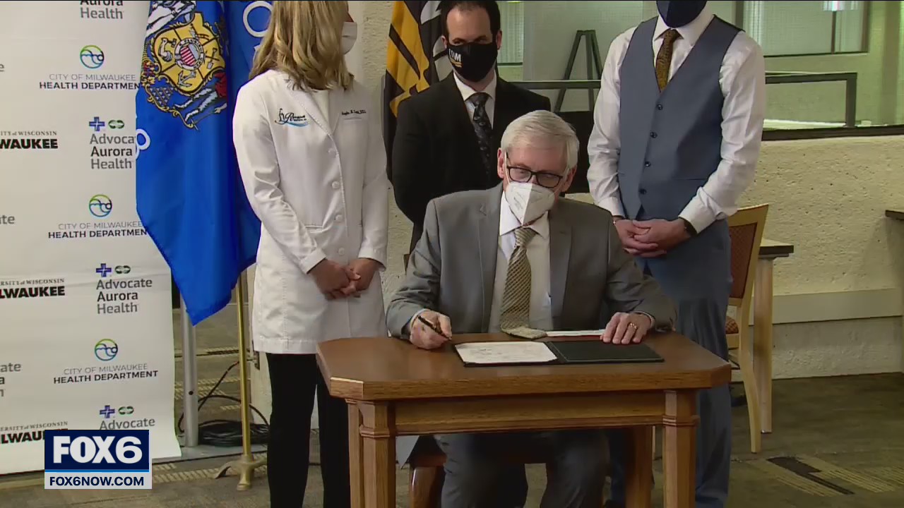 Gov. Evers OKs dentists to vaccinate as millions become eligible