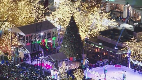 Detroit tree lighting festivities underway