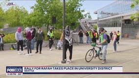 Protest at University of Washington shuts down Link Light Rail station