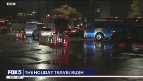 Thanksgiving travel rush in NYC