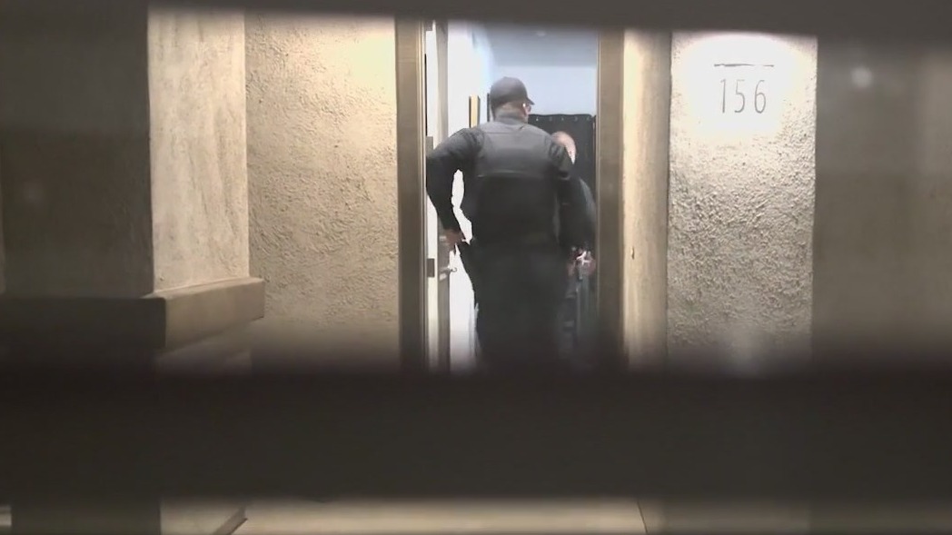 Murder-suicide under investigation in Phoenix, PD says