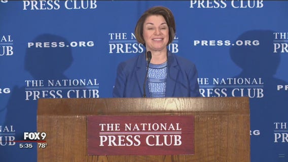 Sen. Klobuchar in middle tier for fundraising for 2020 run