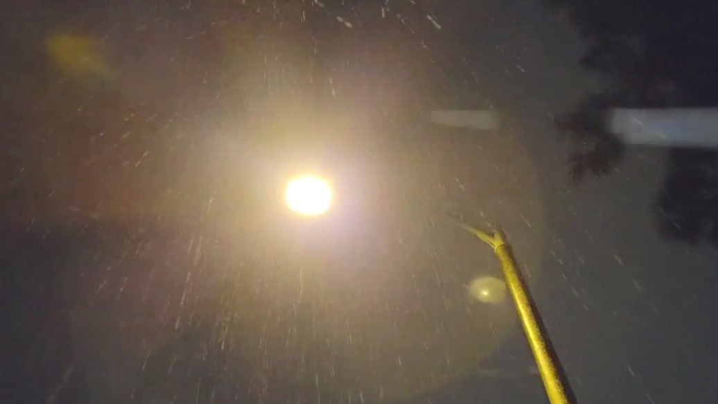 Heavy rain pours into South Pasadena