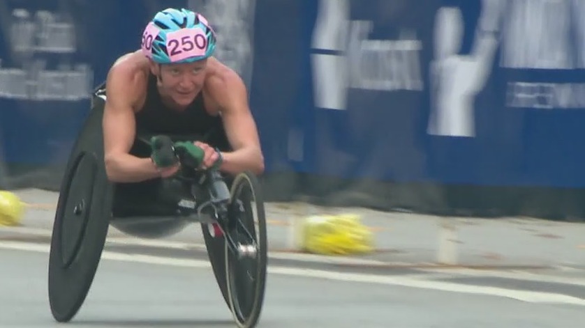 Paralympian Susannah Scaroni sets Peachtree Road Race record