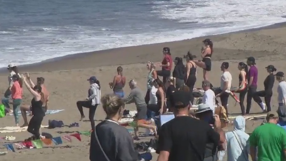 SF Beaches popular on Labor Day