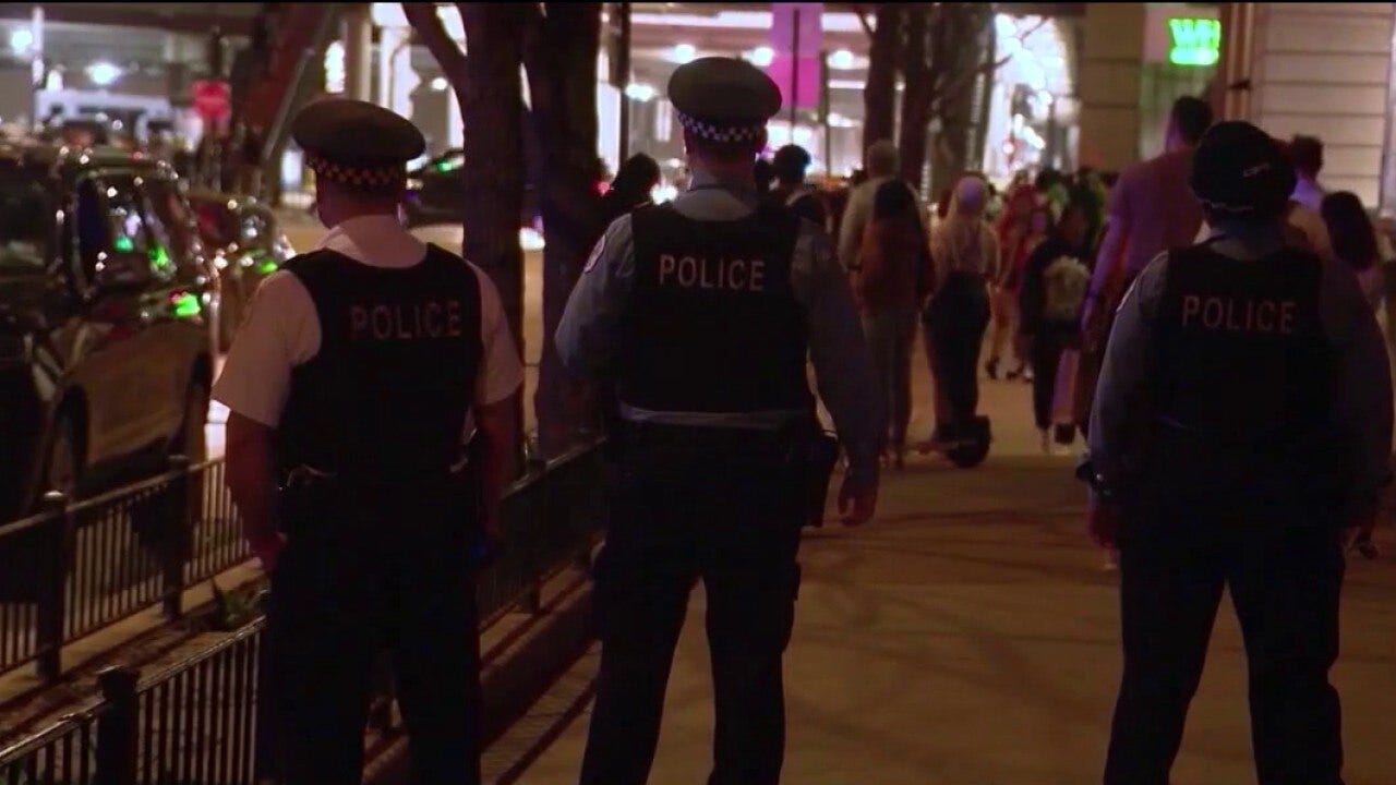 Chicago City Council panel OKs revised curfew proposal with longer notice window