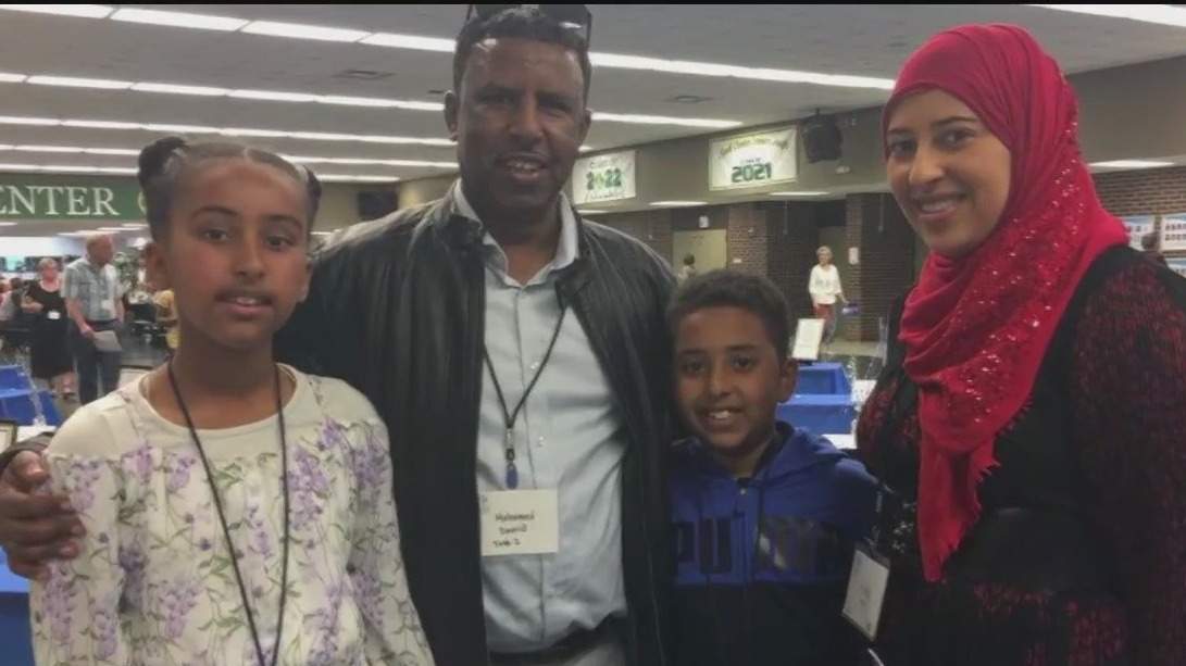 Former refugee lends hand to those in need