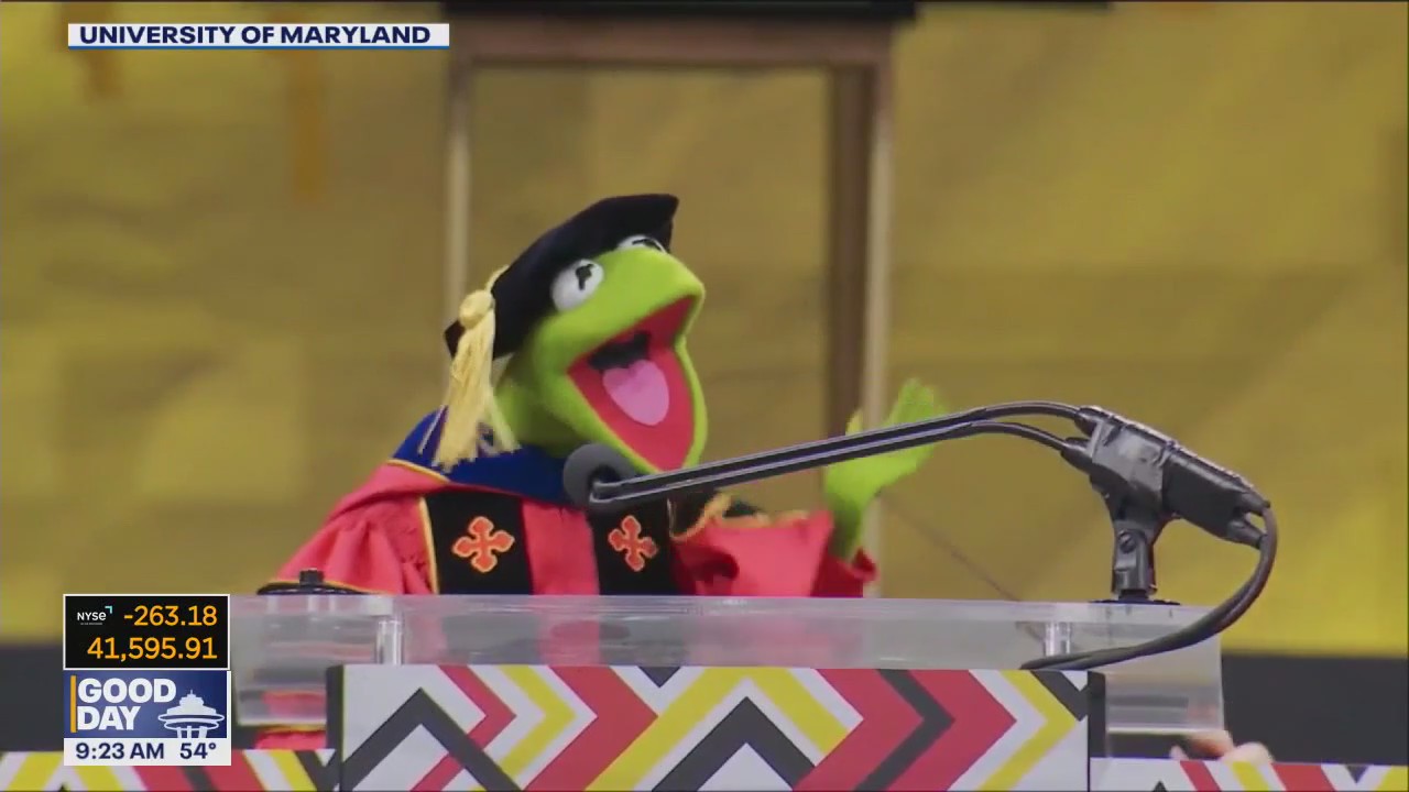 Good Day Pop! Kermit the Frog keynote and Tom Hanks to star in off-Broadway play