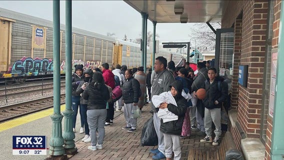 New videos show migrants being dropped off in DuPage County