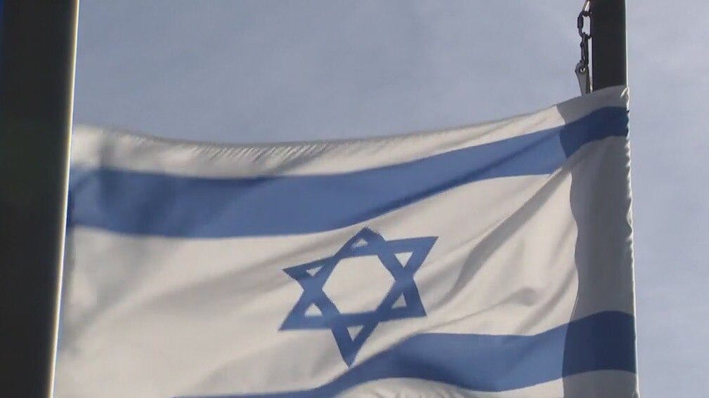 Australia fatal shooting; Hanukkah unity