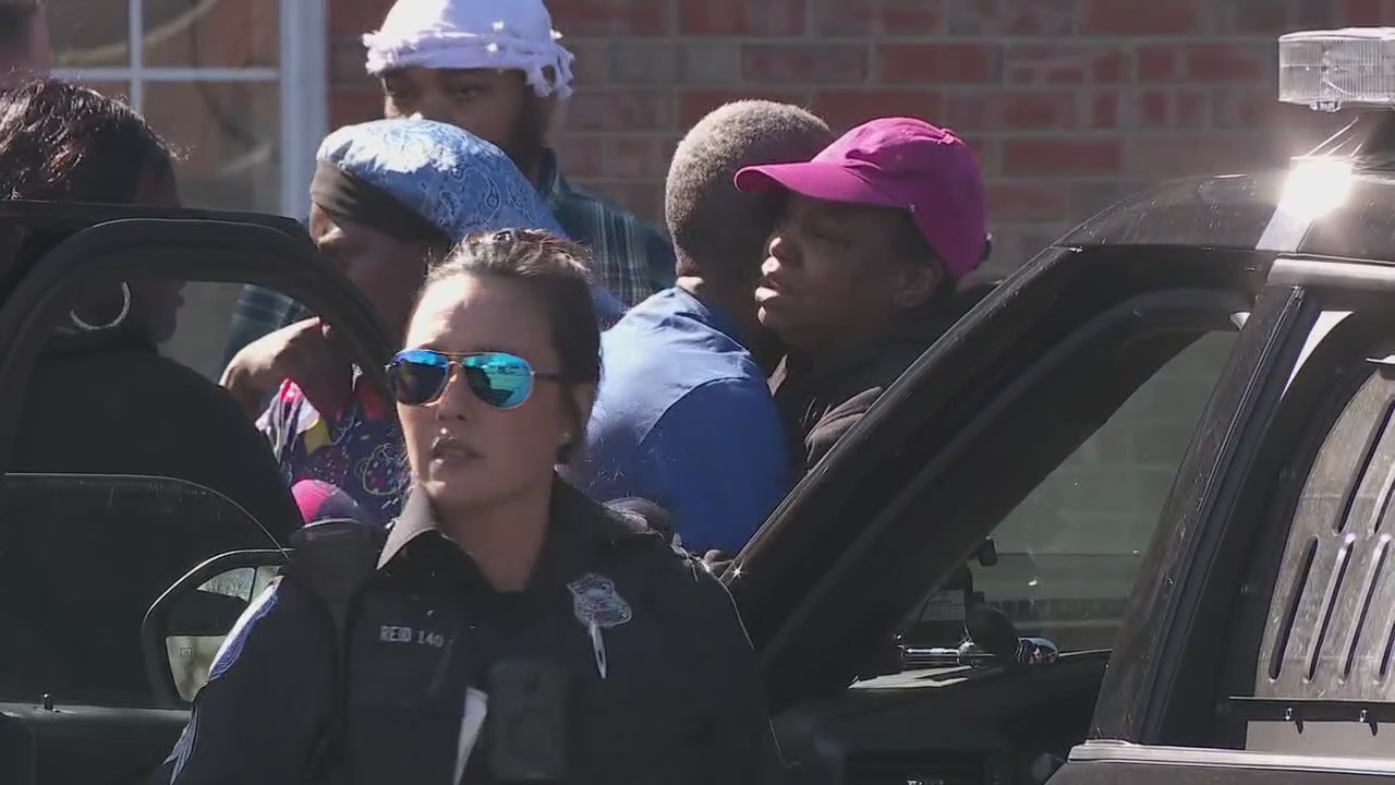 8-year-old boy shot in the head inside Warren apartment