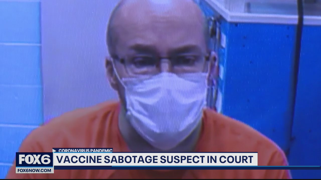 Pharmacist thought COVID-19 vaccine was unsafe, prosecutors say