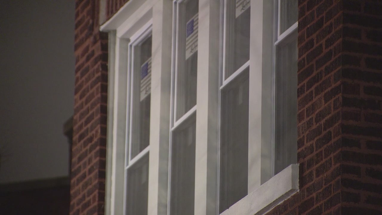 Chicago woman charged with leaving children home alone