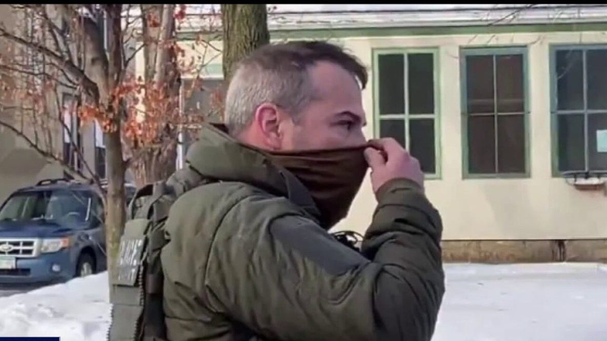 ICE officer who fatally shot Renee Good suffered internal bleeding; extent of injuries unclear