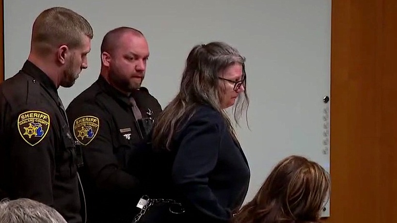 Jennifer Crumbley trial: Jury to begin deliberating Monday