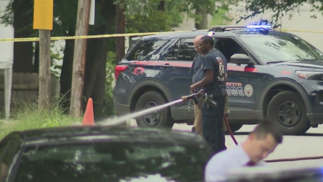 Man gunned down in Pittsburgh neighborhood | FOX 5 Atlanta