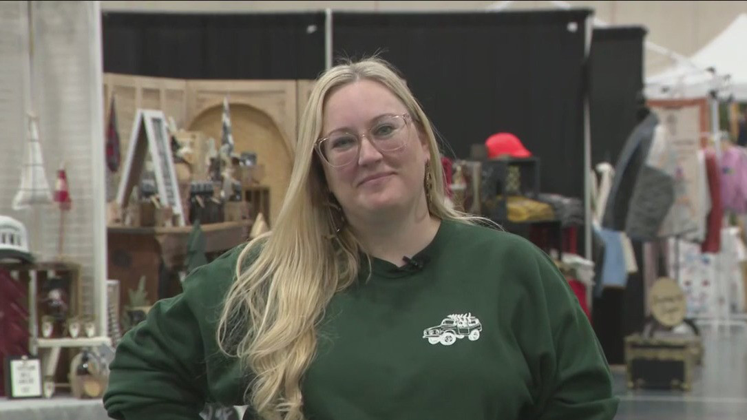 re:Craft and Relic 'It's a Wonderful Holiday Market'