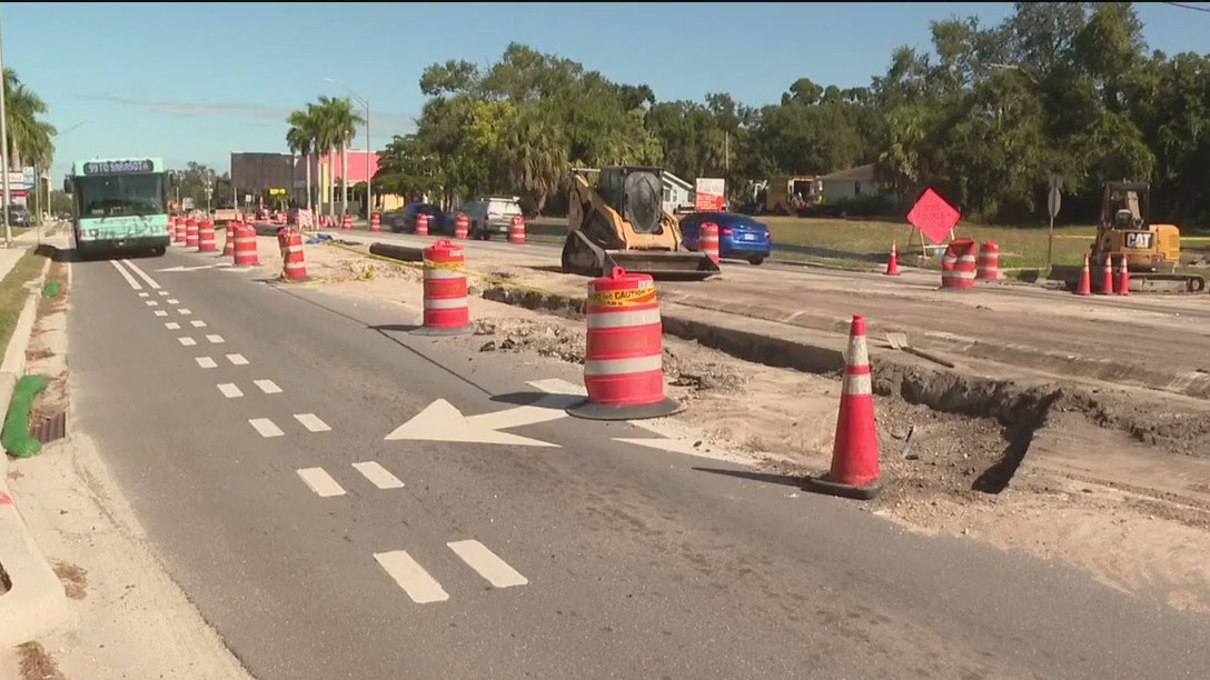 Crews working to replace water main in Sarasota