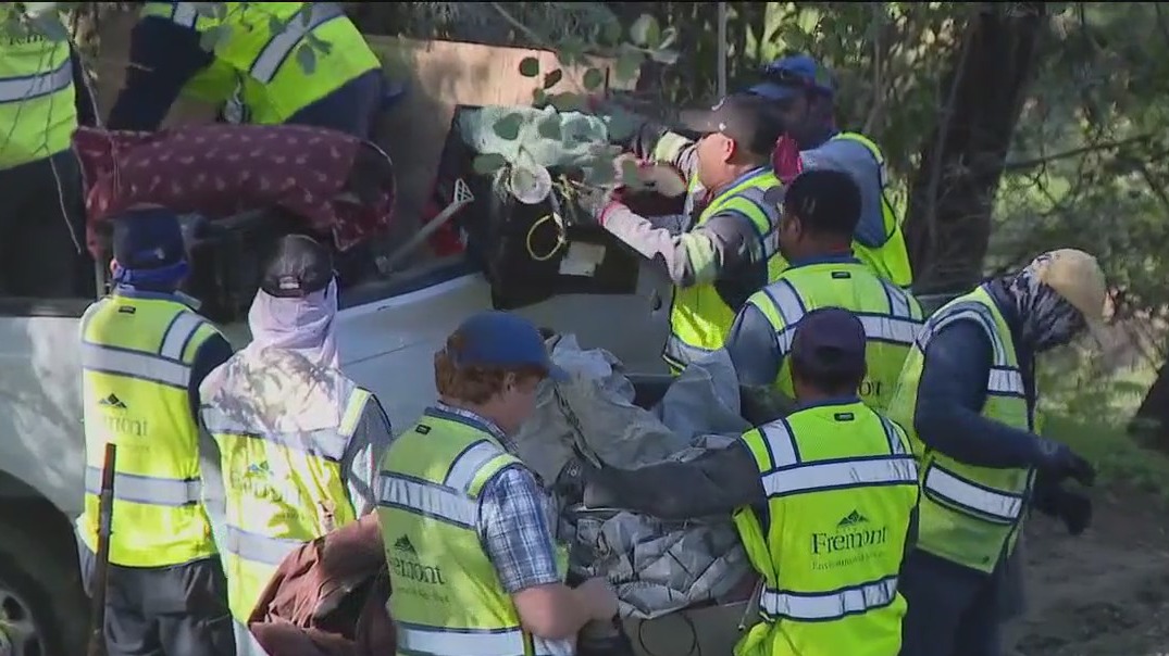 Fremont starts clearing of large  homeless encampment