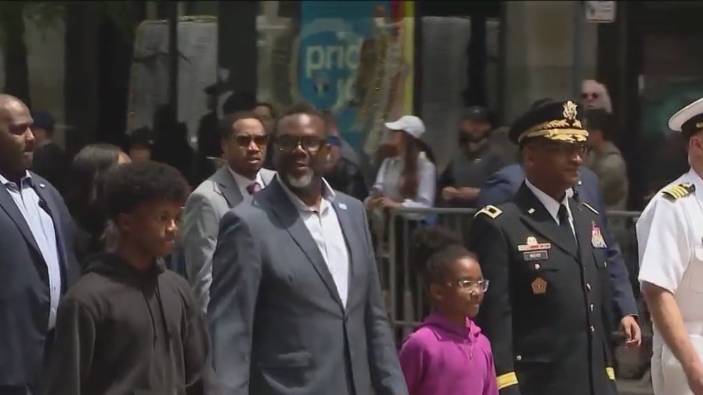 Chicago Mayor Brandon Johnson participates in Memorial Day events