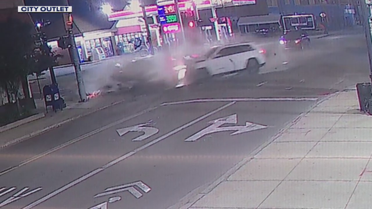 Suspected drunk driver jailed after Detroit crash