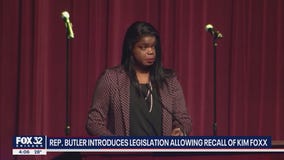 Illinois lawmaker introduces bill allowing recall of Kim Foxx
