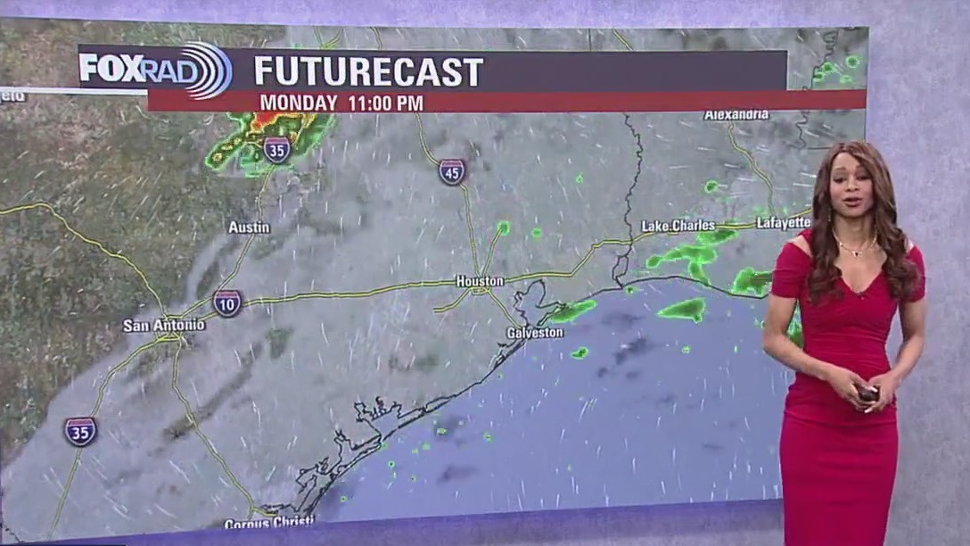 FOX 26 Houston Weather Forecast: Record heat on Tuesday