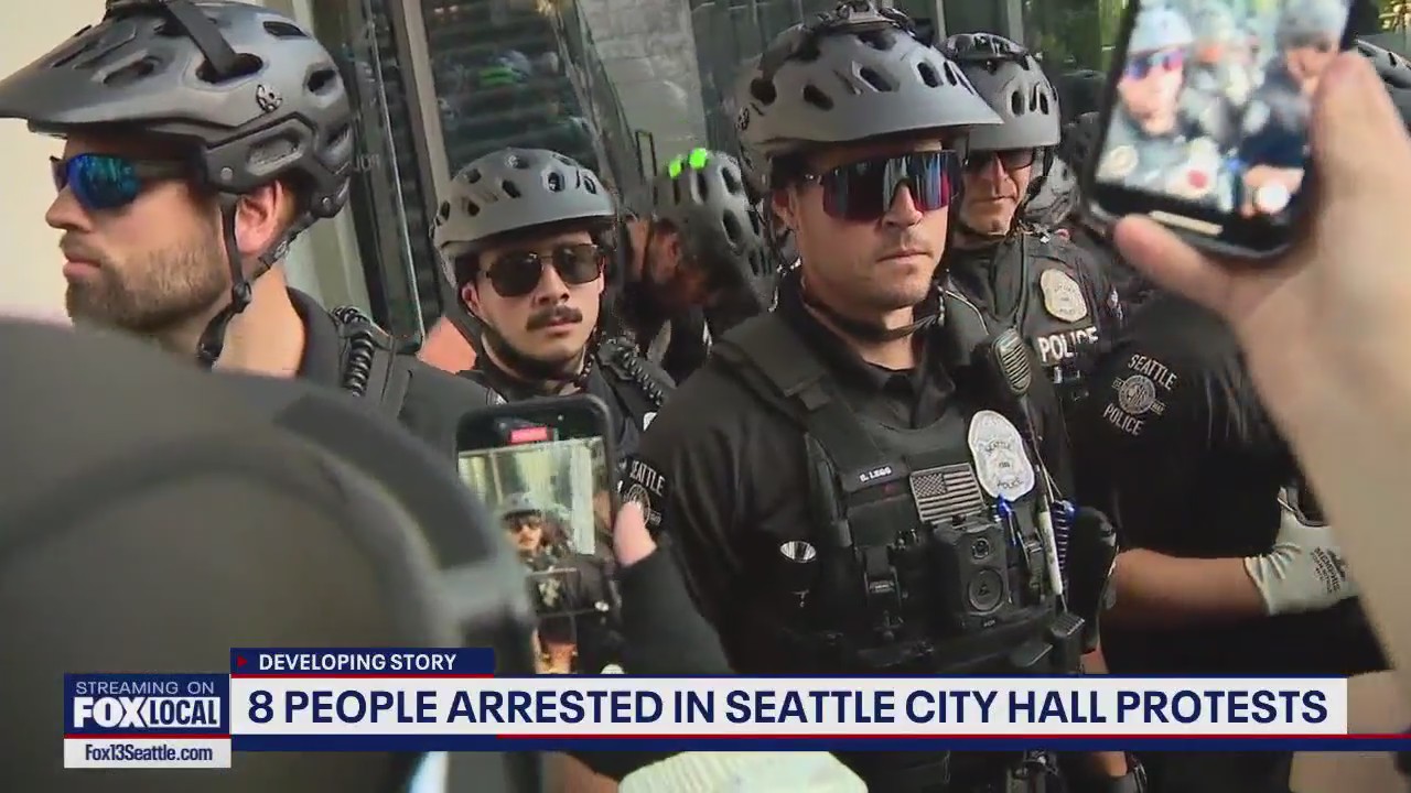 8 people arrested in Seattle City Hall protests | FOX 13 Seattle