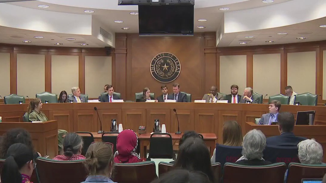 Texas lawmakers look into campus unrest