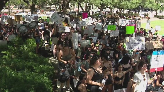 Pro-choice advocates march in Houston, other cities on July 4