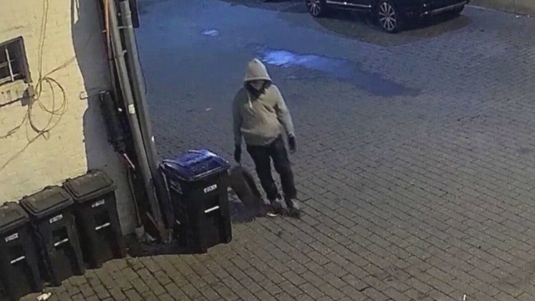 DC pipe bomb suspect arrested by FBI