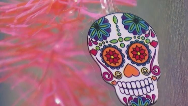 Pilsen's Club One opens doors to the community for Day of the Day celebrations