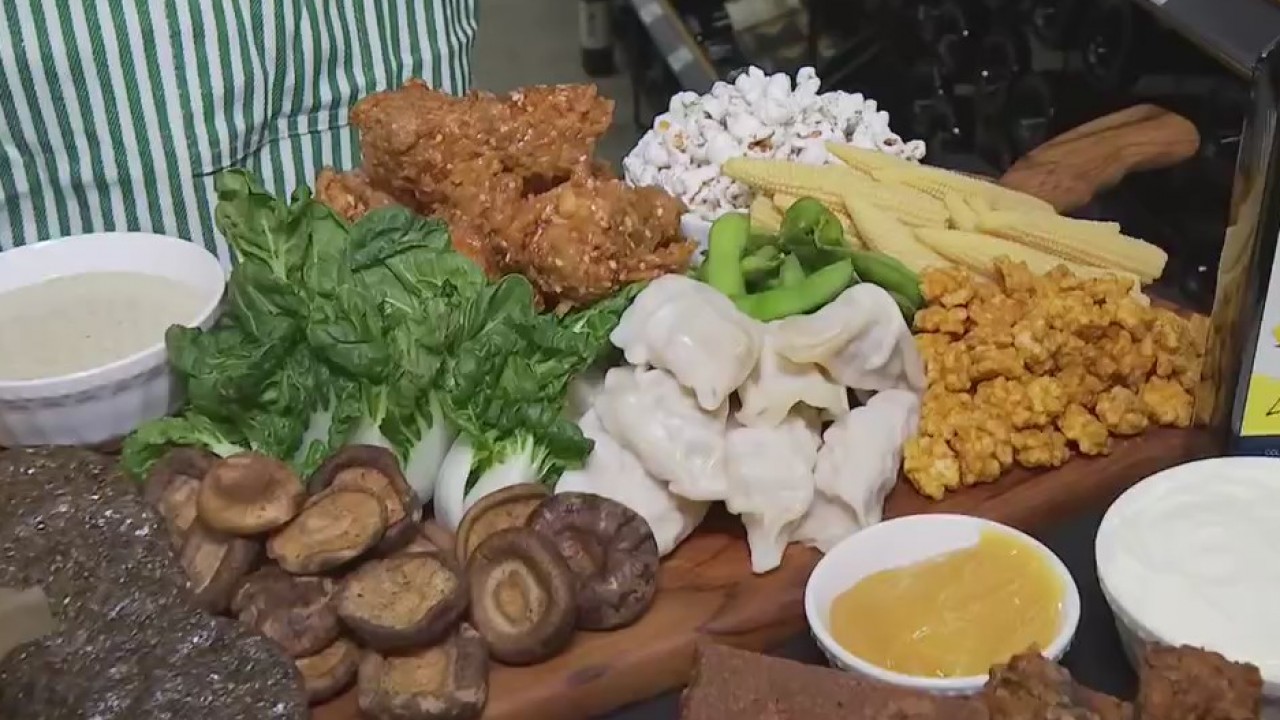 Snack ideas for Super Bowl parties