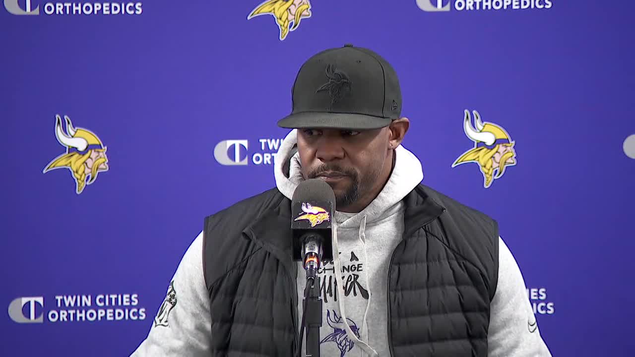 Brian Flores says he'll take head coaching interview requests