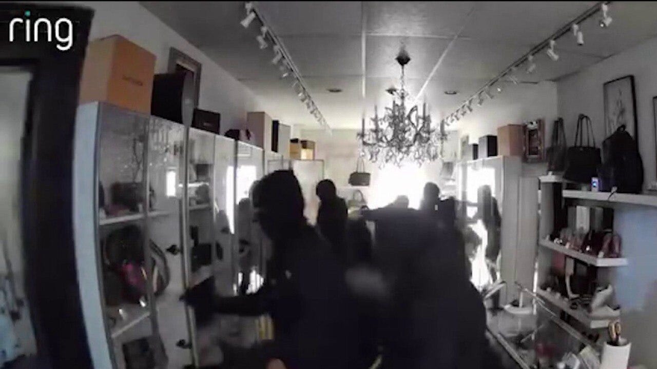 ‘Nearly all’ of Chicago-area shop's inventory stolen in burglary, owners say