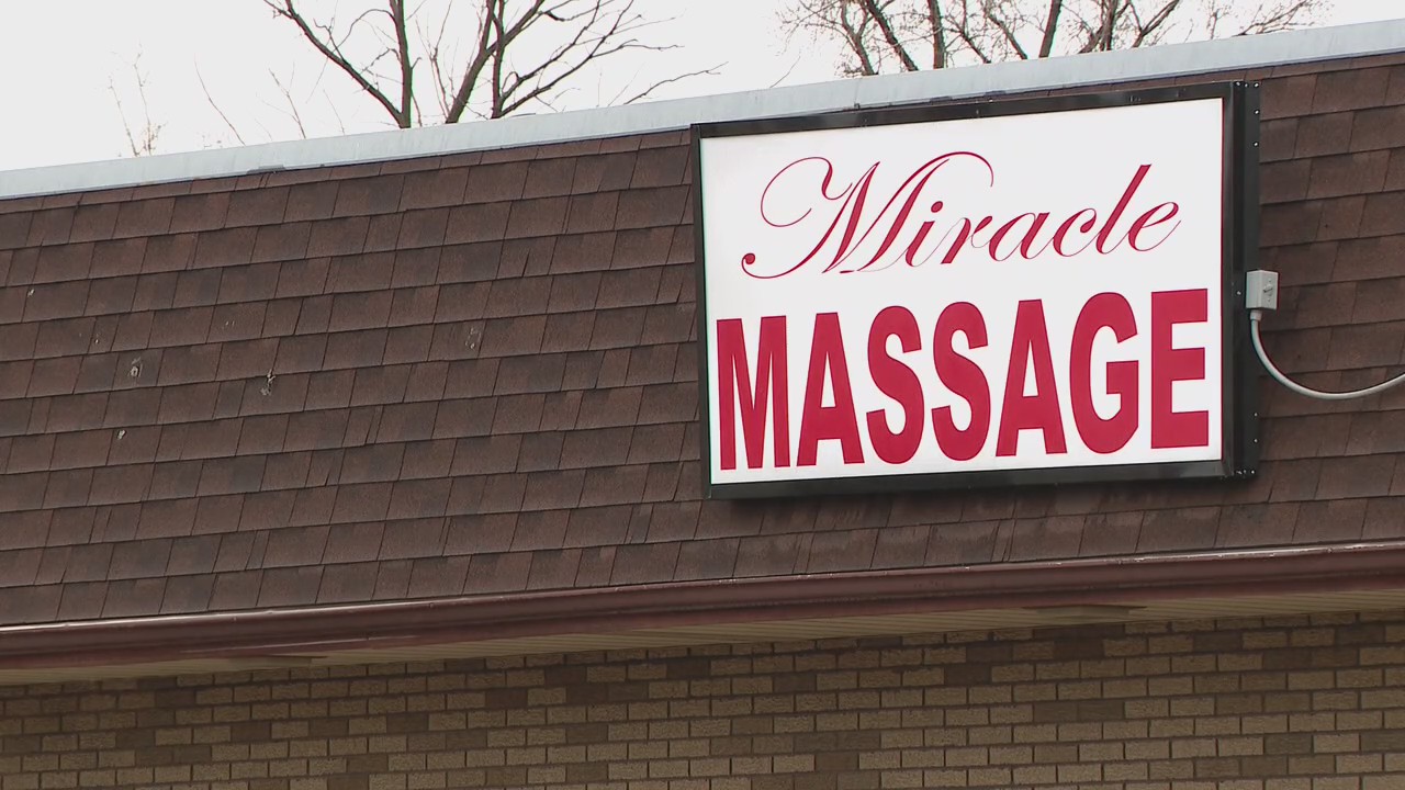 Prostitution ring busted by Macomb Sheriff; 2 suspects missing