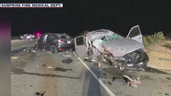 2 killed in wrong-way crash on Sun Valley Parkway