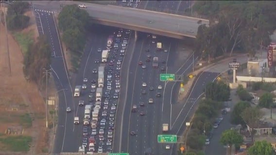 5 killed on 710 Freeway in Long Beach