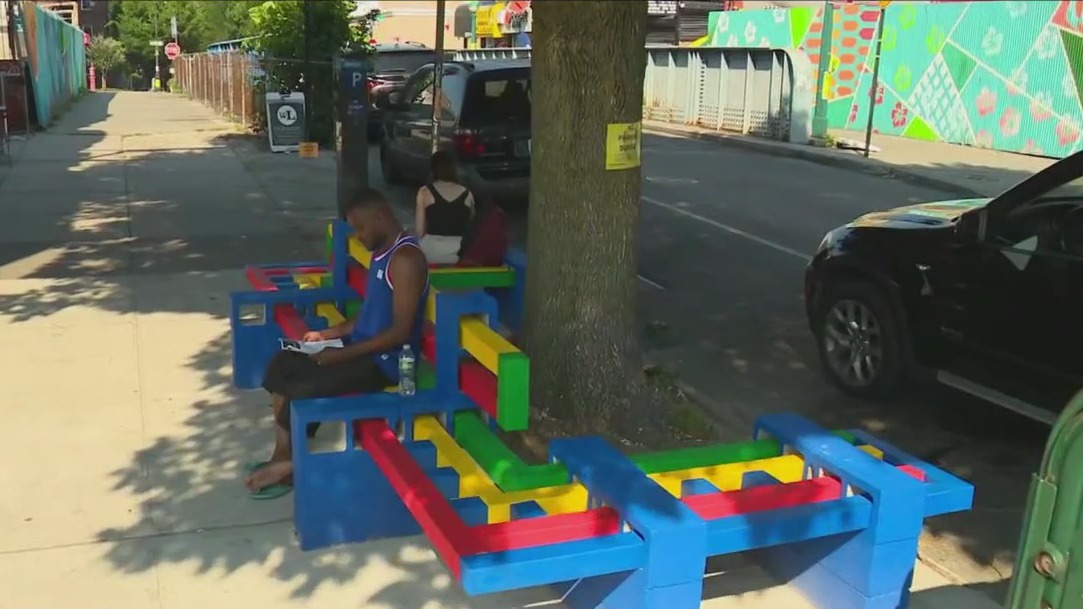Brooklyn residents rally to save bench