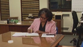 Alameda County District Attorney brings back mandatory minimum sentencing for illegal gun possession