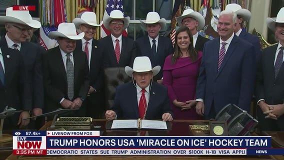 Trump honors USA 'Miracle on Ice' hockey team