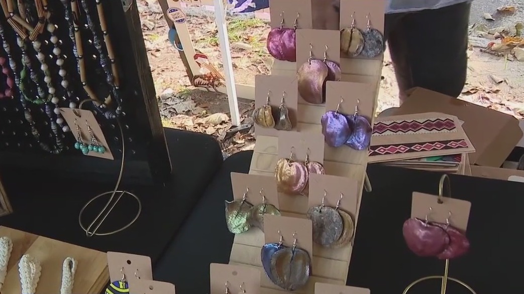 Get your holiday shopping done at Shopapalooza