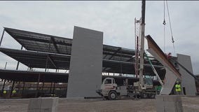 New children's health center moves closer to opening on Chicago's West Side